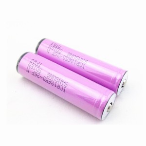 Аккумулятор 18650 Samsung 2600mAh ICR18650-26F с защитой / Купить в RoboShop